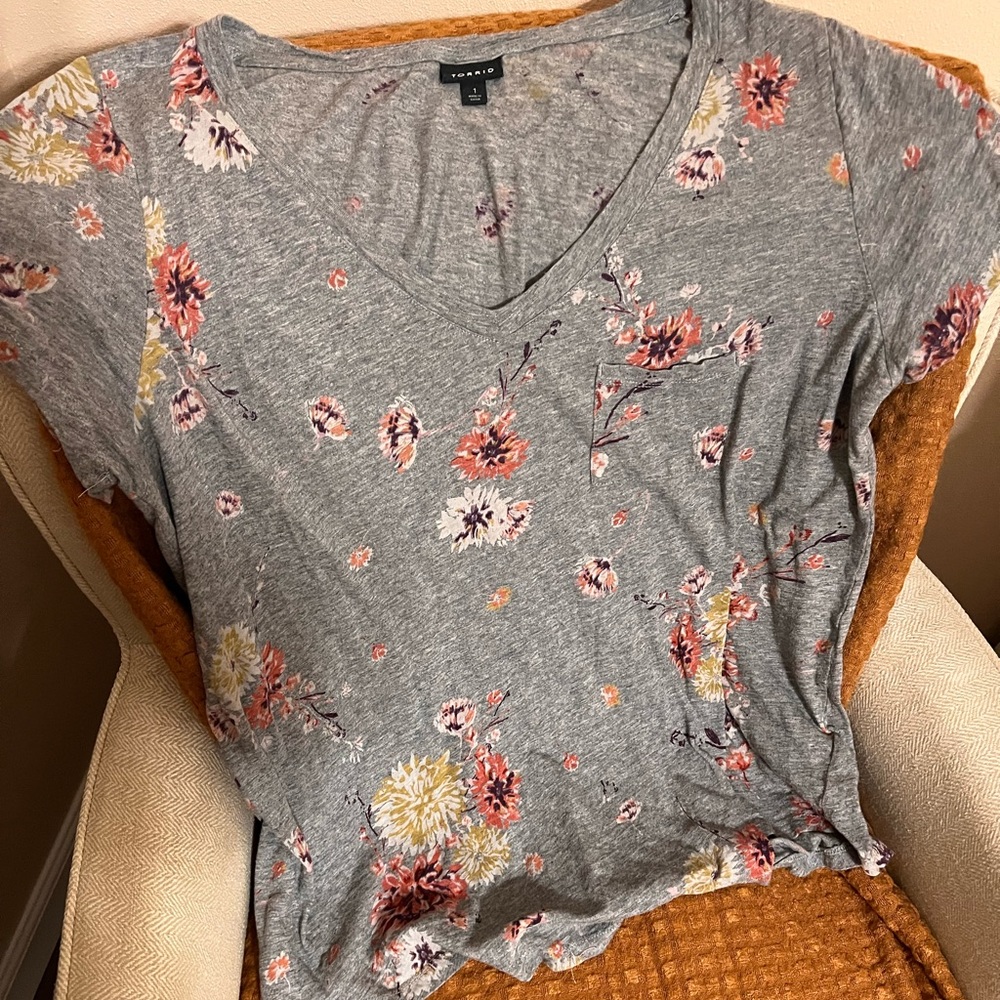 Torrid t shirt
